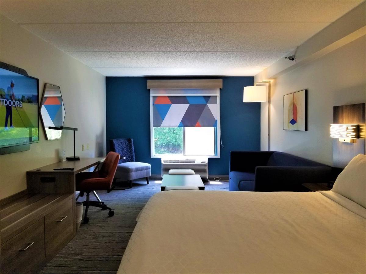 Holiday Inn Express Apex - Raleigh By Ihg Luaran gambar