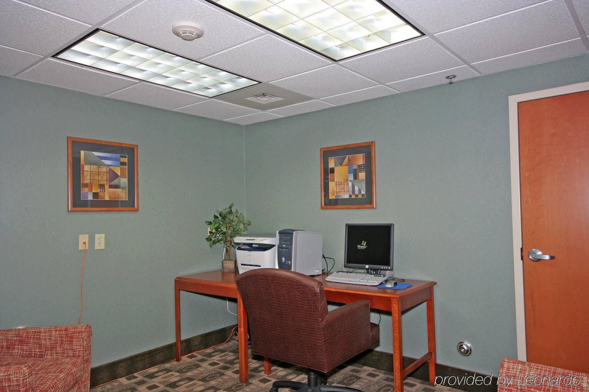 Holiday Inn Express Apex - Raleigh By Ihg Luaran gambar